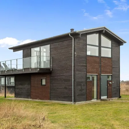 Holiday home Gerniot - 500m From The Sea In Ne Jutland By Interhome